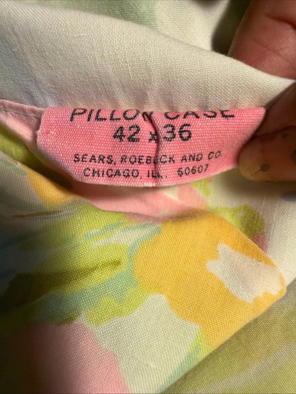Sears Vtg Pastel Floral Cotton pillowcases  - Soft Pink, Yellow & Green 42”x36”